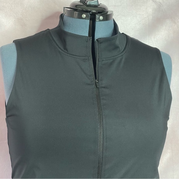 Good American Black Zip-Front Wrap Around Active Top Size 22/24 - Picture 3 of 14